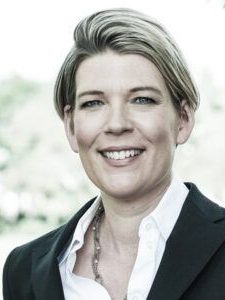 Melanie Solmecke, Fachanwältin für Bau- und Architektenrecht und Fachanwältin für Verwaltungsrecht