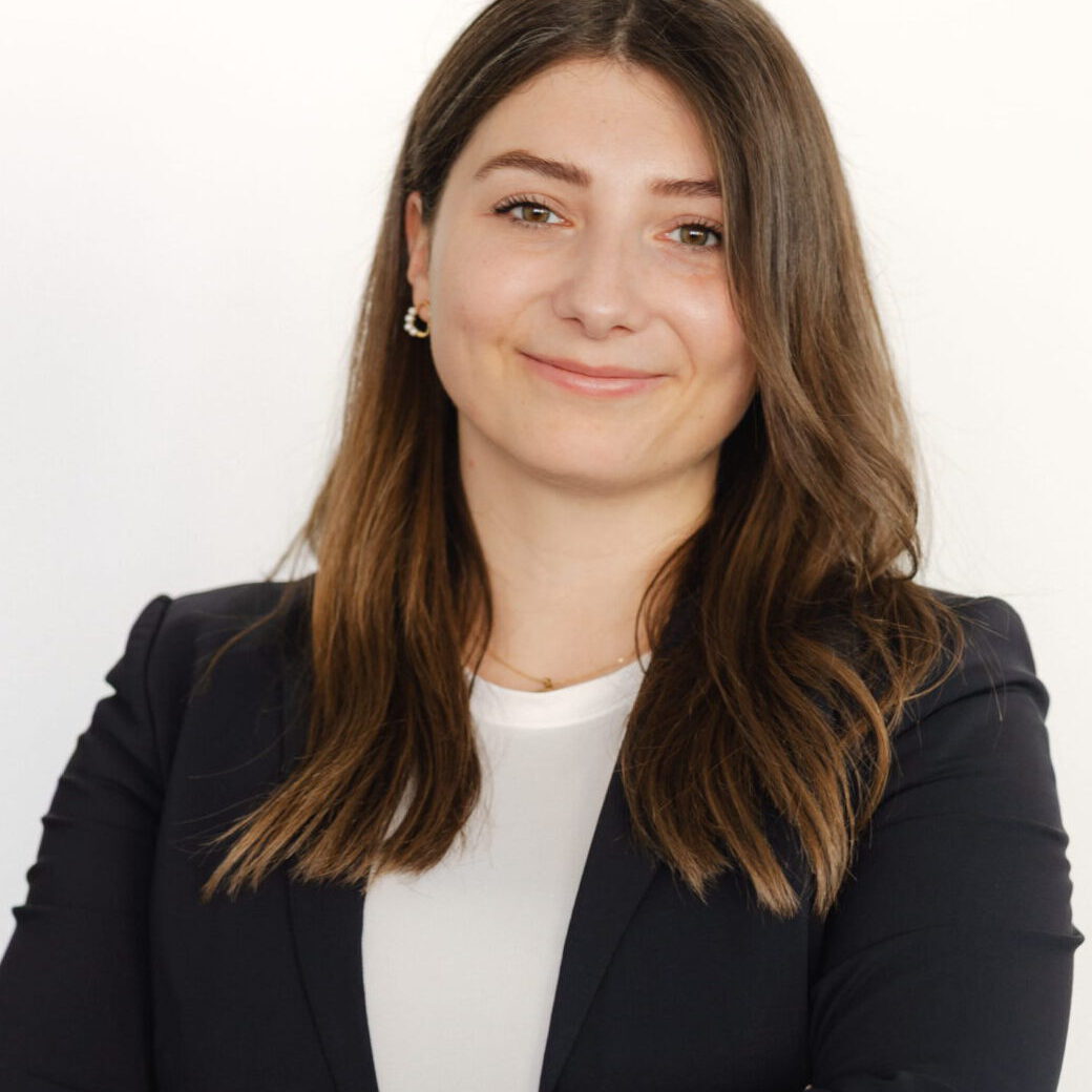 Lina Fricke, Rechtsanwältin mit Tätigkeitsschwerpunkt in Strafrecht und Verwaltungsrecht Lina Fricke, Rechtsanwältin mit Tätigkeitsschwerpunkt in Strafrecht und Verwaltungsrecht