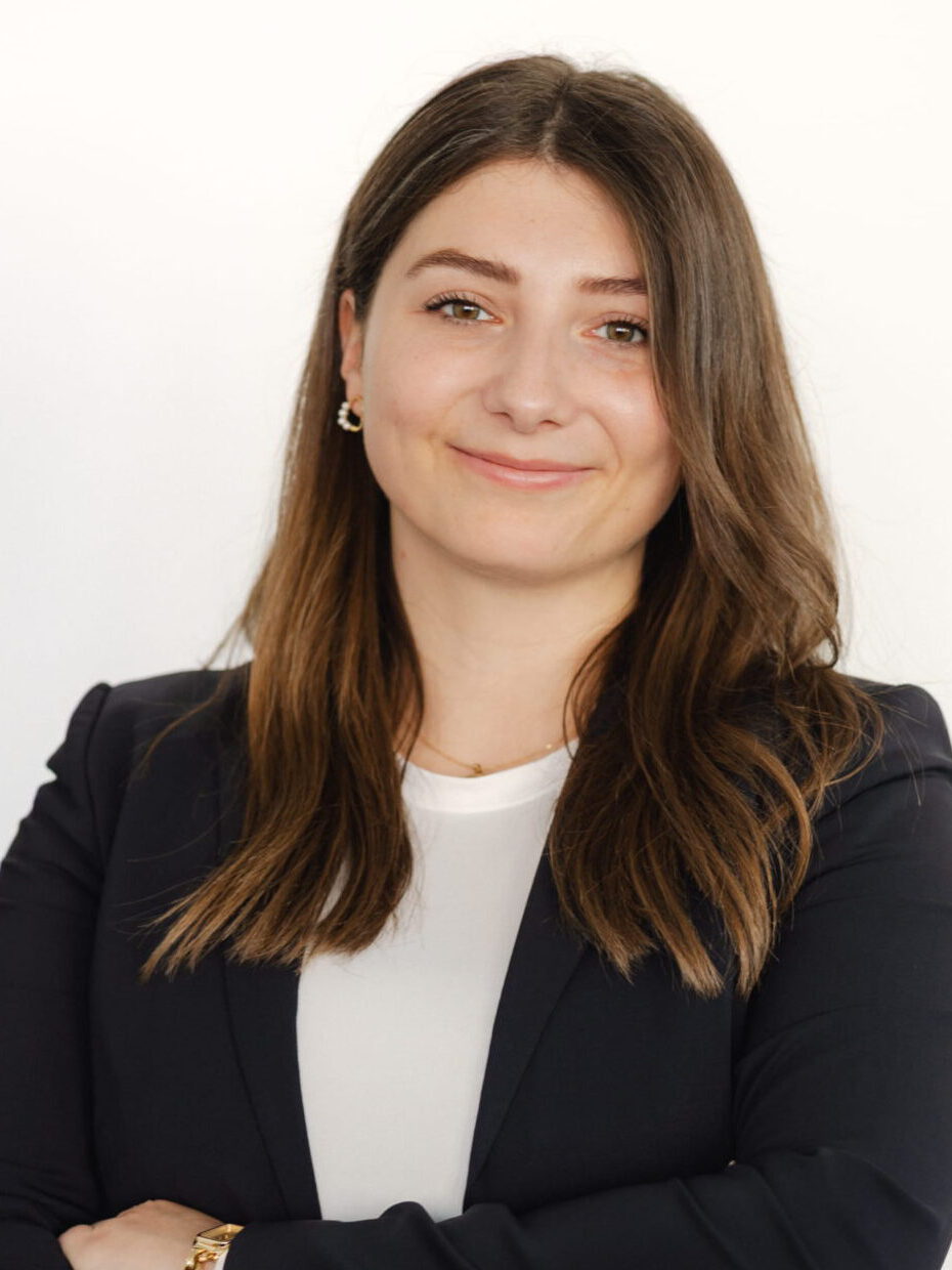 Lina Fricke, Rechtsanwältin mit Tätigkeitsschwerpunkt in Strafrecht und Verwaltungsrecht Lina Fricke, Rechtsanwältin mit Tätigkeitsschwerpunkt in Strafrecht und Verwaltungsrecht