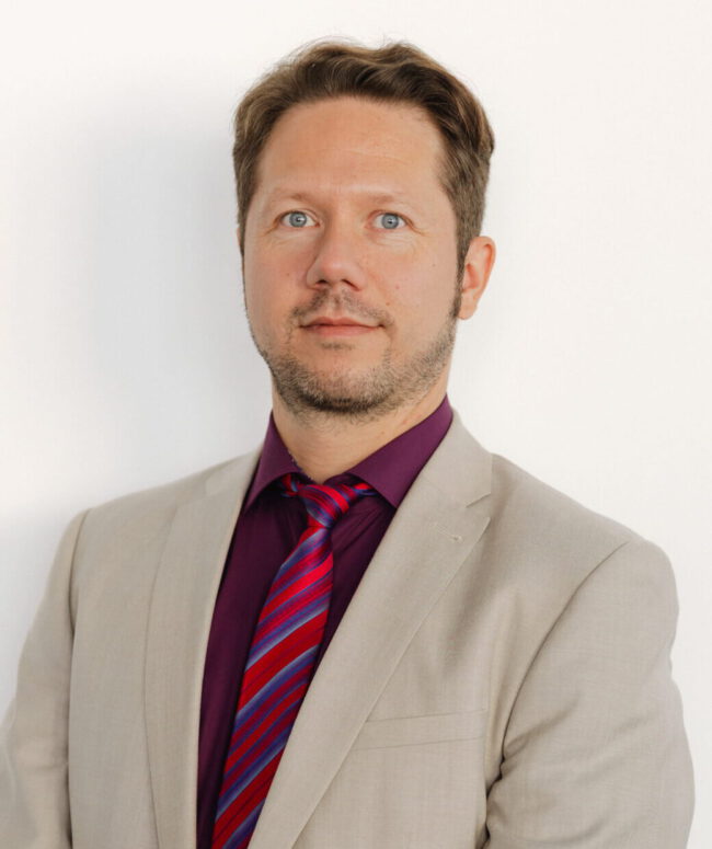 Stefan Heise, Fachanwalt für Miet– und WEG-Recht, Fachanwalt für Bank- und Kapitalmarktrecht , weitere Tätigkeitsschwerpunkte: Steuerrecht