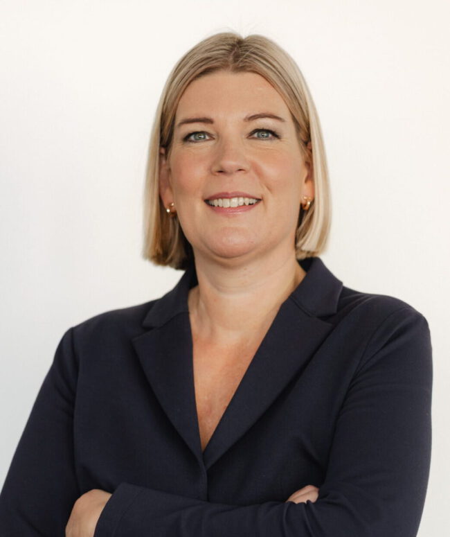 Melanie Solmecke, Fachanwältin für Bau- und Architektenrecht und Fachanwältin für Verwaltungsrecht