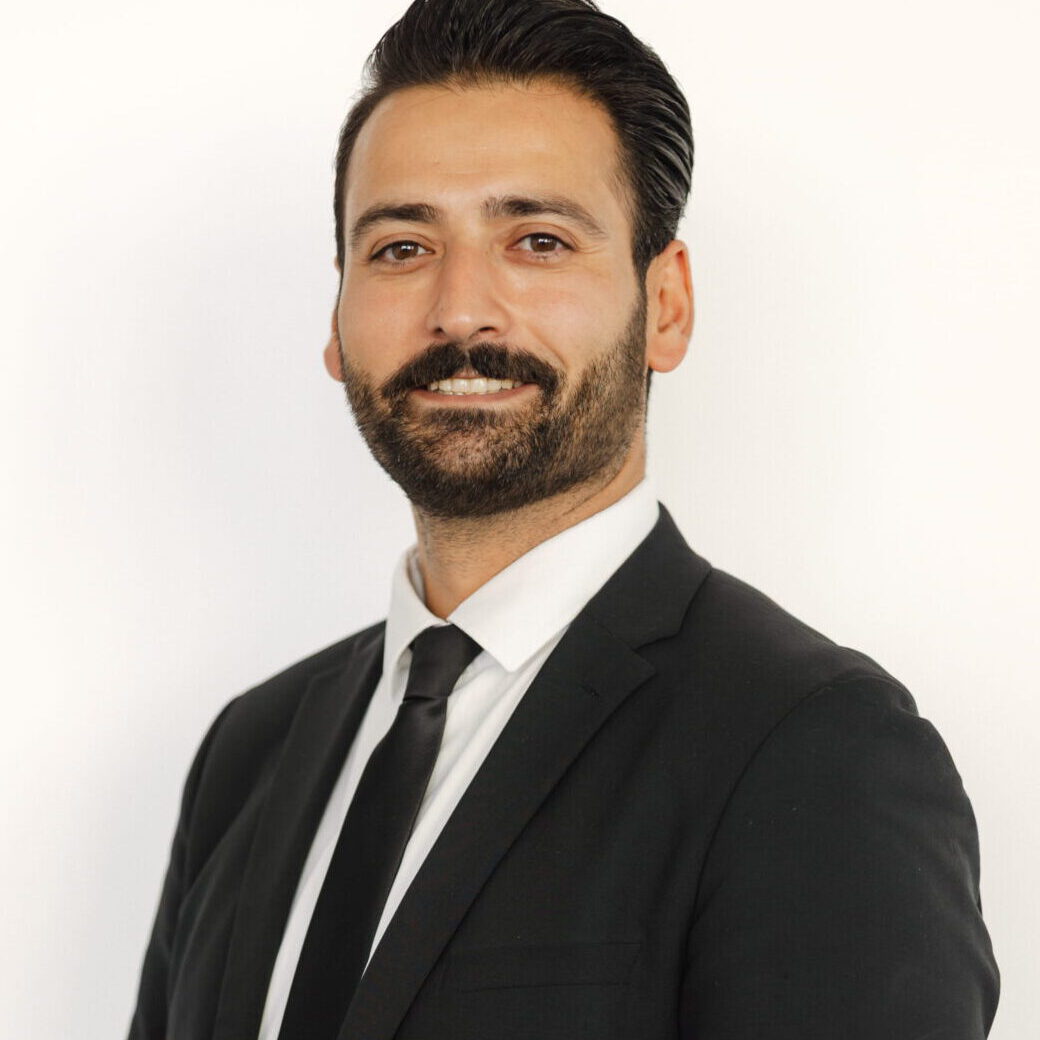66 – RA Solmecke-66 Mazlum Dogan, Rechtsanwalt mit dem Tätigkeitsschwerpunkt im Arbeitsrecht und allgemeinen Zivilrecht