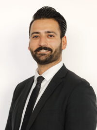 Mazlum Dogan, Rechtsanwalt mit dem Tätigkeitsschwerpunkt im Arbeitsrecht und allgemeinen Zivilrecht