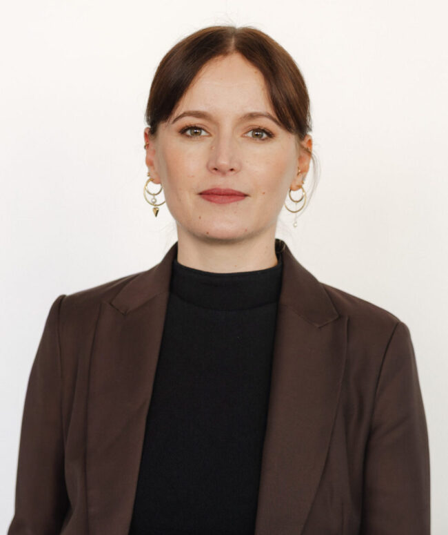 Julia Sabarz, Fachanwältin für Medizinrecht