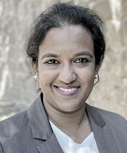 Josline Boldt, Rechtsanwältin, Tätigkeitsschwerpunkte: Urheberrecht, Markenrecht, allgemeines Zivilrecht