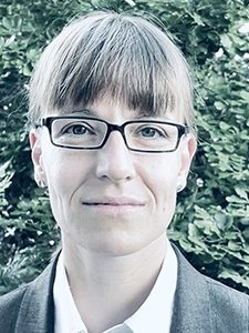 Judith Henne, Fachanwältin für Bau- und Architektenrecht und Fachanwältin für Versicherungsrecht